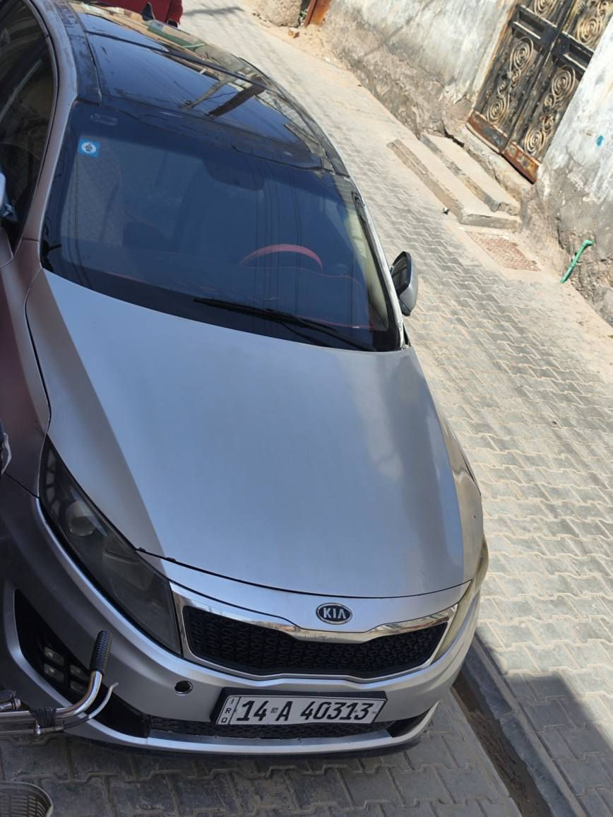 🚗 للبيع: كيا أوبتيما (وارد كوري - فول مواصفات)
التفاصيل:
النوع: كيا اوبتيما 
الوارد: كوري أصلي.
المواصفات: فول مواصفات (فتحة سقف بانوراما كما يظهر في شاشة داخلية كبيرة متطورة، تحكم ستيرن، كراسي جلد، كاميرا، وغيرها من الأنظمة التكنولوجية كما في الصورة
حالة الهيكل: السيارة ميكانيكياً وكهربائياً ممتازة، مظهرها الخارجي يحتاج بعض العناية (بيها ضربات خفيفة وتصليح بالجنب الأيسر والخلفي واضح البصرة, العراق


**إذا كنت صاحب هذا الإعلان وتريد حذفه لأي سبب، رجاءا أرسل رسالة إلى الدعم الفني**