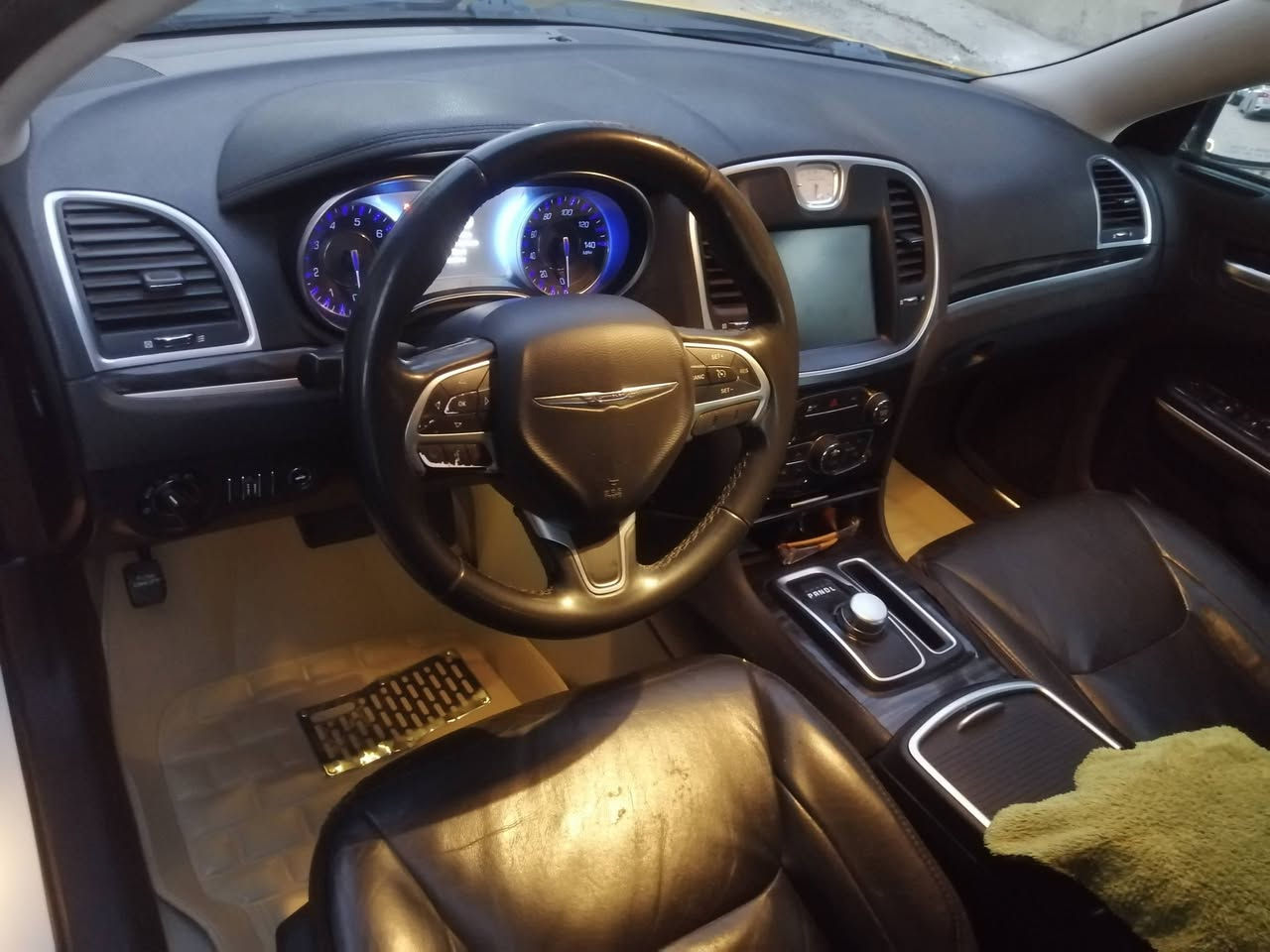 السلام عليكم
أوباما تكسي 15 مرمزه 21 بغداد باسمي للبيع او مراوس بل ستاركس 9او10 
السعر 195
مكانه سياره الناصرية وهذا رقمي ***********
