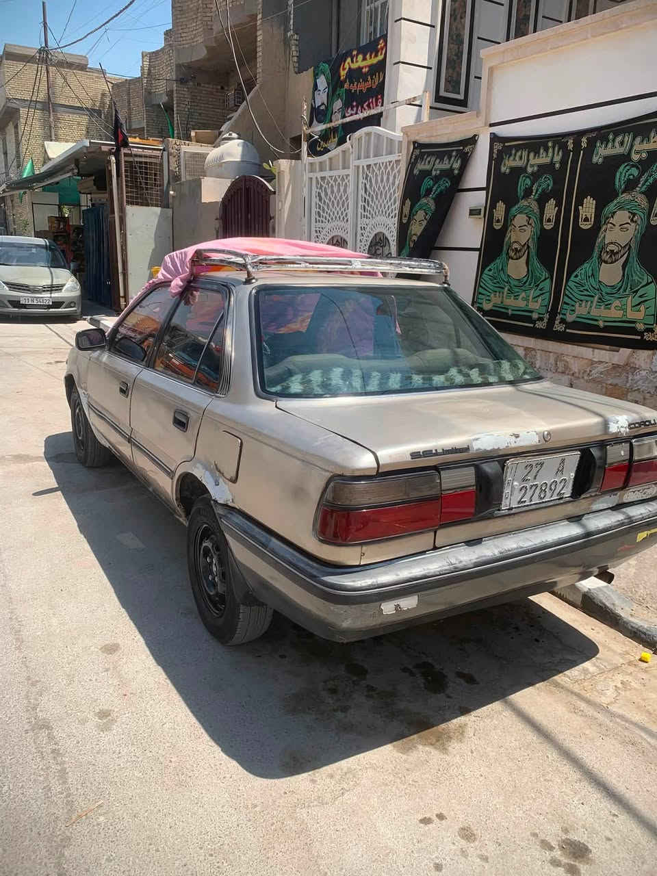 السلام عليكم 
كورلا موديل 1989
كير ومكينه مكفولات كير اوتماتيك
حدادي 80‎%‎
رقم ذي قار انكليزي بـ اسمي مصفره من الغرامات
مكاني بغداد البلديات 
سعر 28$ بيها مجال 
استفسار *********** ممتوفر واتساب
