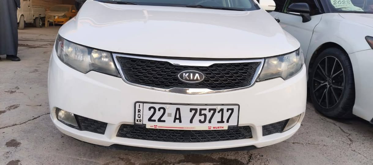 سيراتو 12 كير محرك صدر تخم تاير قطعه صبغ بسمي السعر 105 وبيهه مجال مكاني سامراء للاستفسار ***********
