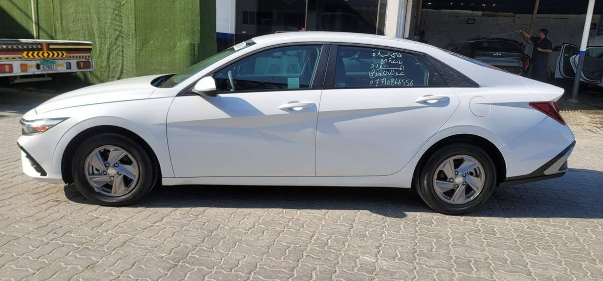 النترا موديل ٢٤ وارد امريكي  سيارة زيرو ماشيه ٤٠٠٠ لاف فقط كفاله عامه مابيها قطر صبغ ولا تبديل فقط دعاميه سيارة قبل ٤ ايام دخلت للعراق رقم شهداء حاليا بالبيت عندي بلبصرة نطيك وكاله عامه مطلقه من يمك تبصم وتحول سنتين صير بسمك  سيارة سويج بس بيها هواي مواصفات 
مثبت سرعه
رادارات  تنبيه
تحديد مسار
نقطه عميا 
بعد المريكي معروف مواصفاته 
السعر 155سيارة كارتون 
توصل على رقم ***********
+9647864748629
