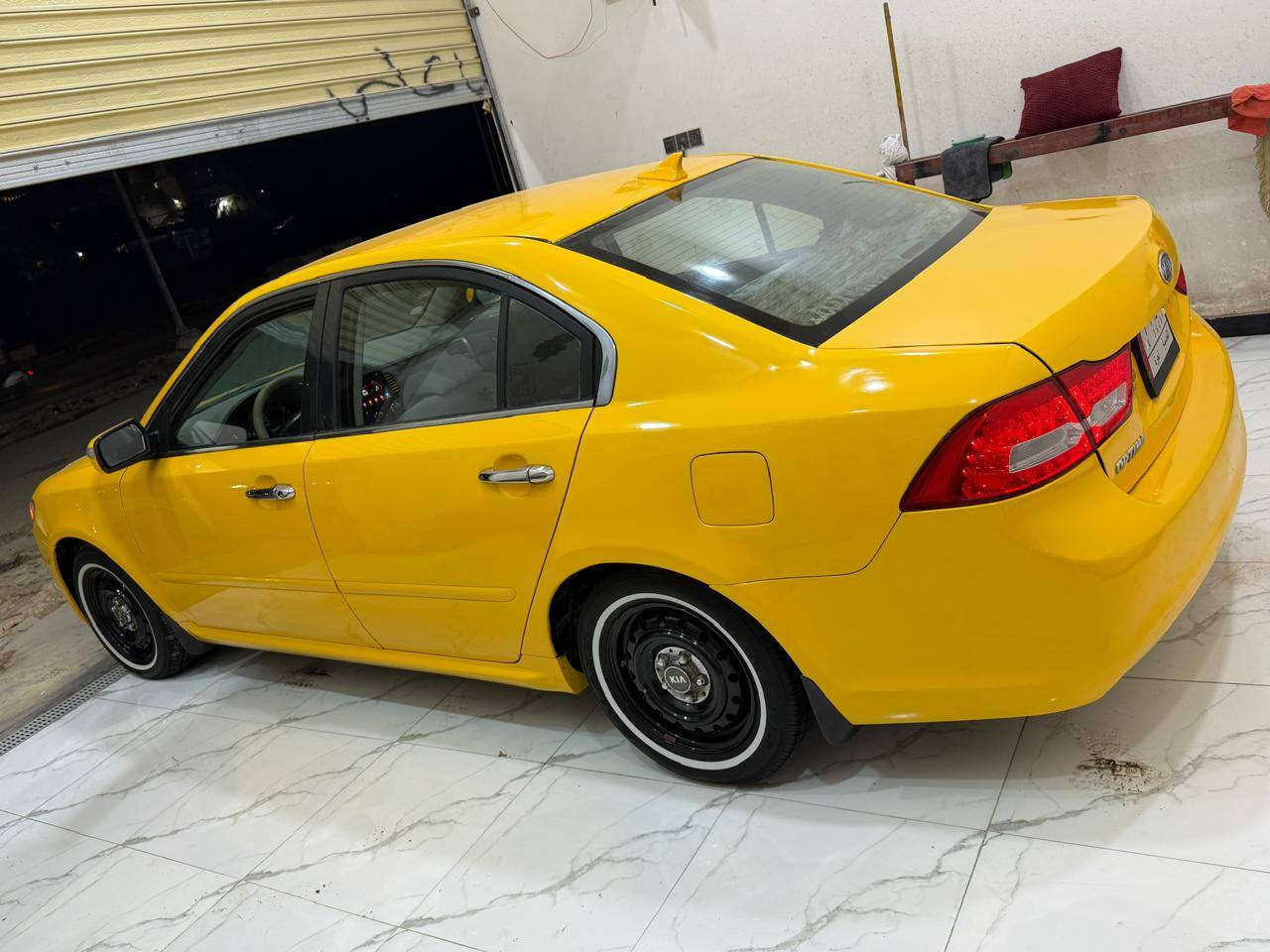 السلام عليكم كيا اوبتيمه موديل 2010 وارد امريكي حره تحويل ثاني يوم مشروع وطني سنويه ل27 رقم قادسيه بسم ولد يمي بل الناصريه سياره جديده وجاهزه كير ومكينه وحداديه وتبريد تدفئه اربع تايرات جديدات مصفره هيئه وغرامات خط وبحث جوال صبغه جديده مكينه 2400 دووش كير 5 نمر سياره جاهزه لابارد ولاخياس ترايك شرط 100 % حداديه لك دواخل جدد ترايه كلش حلو السعر 107 مكان السيارة الناصرية التصال ***********
