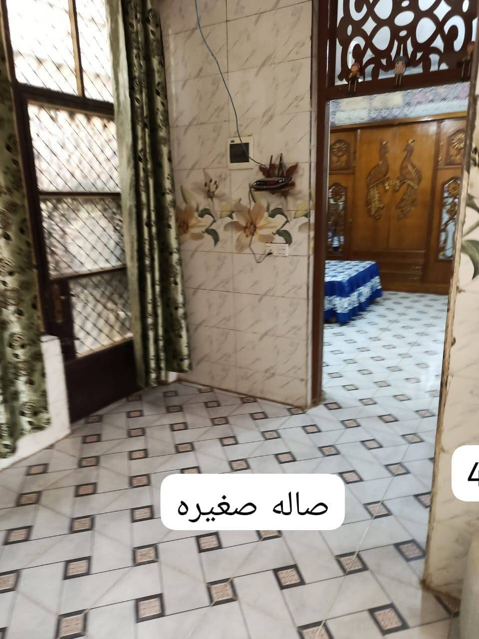 بيت للبيع المساحه 100م مربعه زراعي 25
في منطقه الشعب حي المهندسين

الطابق الاول: غرفه ومطبخ واستقبال وصحيات 

الطابق الثاني: غرفتين وصاله وبيتونه 

بناء جديد درجه اولى

الاستفسار: ***********
