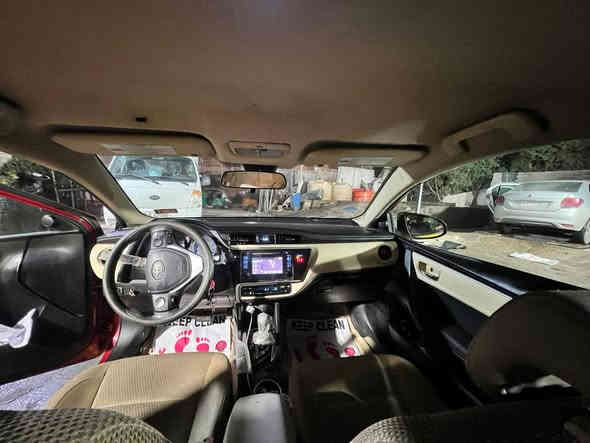 مستعجل عل بيع وماكو هيج سعر١٤٠
كورلا موديل ١٩ صفرء بغداد منظومة غاز
حادثه بل منشور 
مكان بغداد مشتل حي المعلمين الرئاسه
***********
