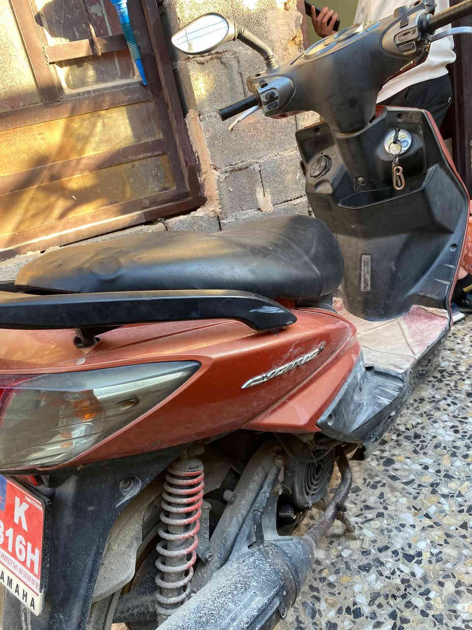 السعر 650 وبيها مجال بصيط للشراي الموقع بغداد العبيدي 

مكلف بل نشر رقم صاحب الدراجه ‏‪0777 063 6142‬‏
