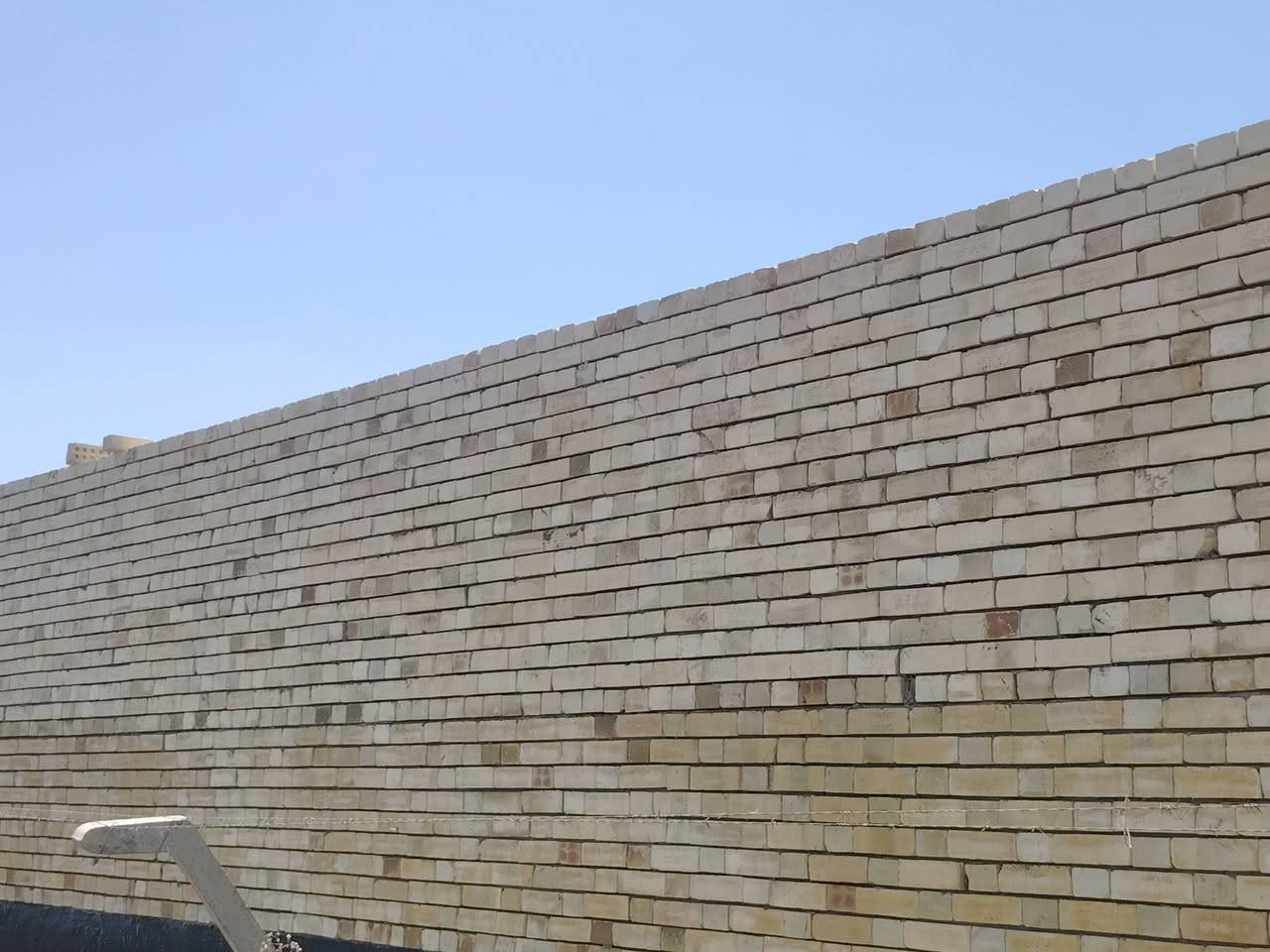 خلفه بناء درجه اولى في كربلاء وشراف مهندسين إلتزام بل عمل من أول يوم ال آخر يوم وسعار مناسبه جدا وهذه رقمي ***********

