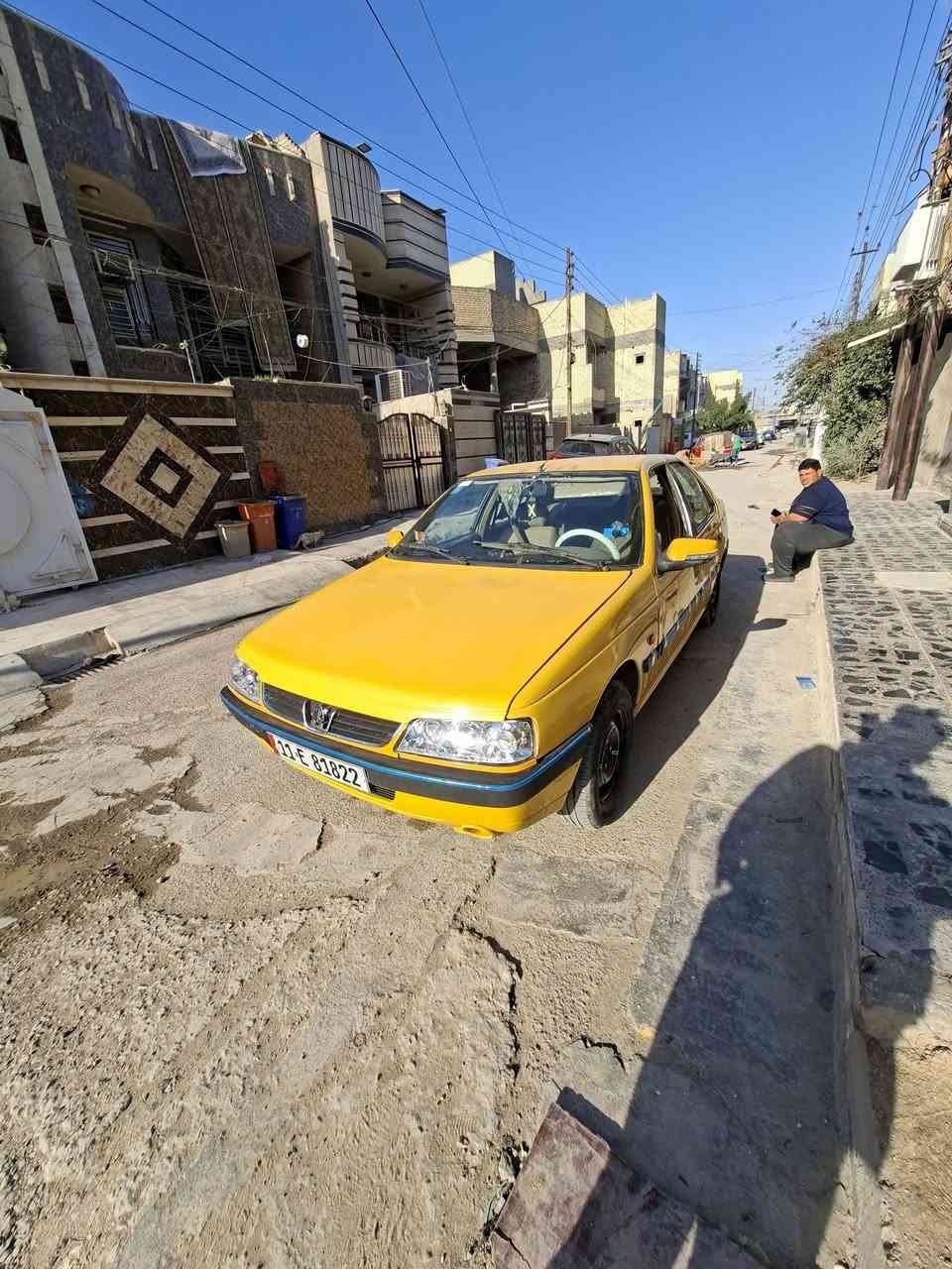 سلام عليكم بيجو لميس 2012 مكينتها تنقص سياره باسمي مصفره هيئه وغرامات مكان السياره بغداد بلديات السعر 30   
رقم التلفون ***********
