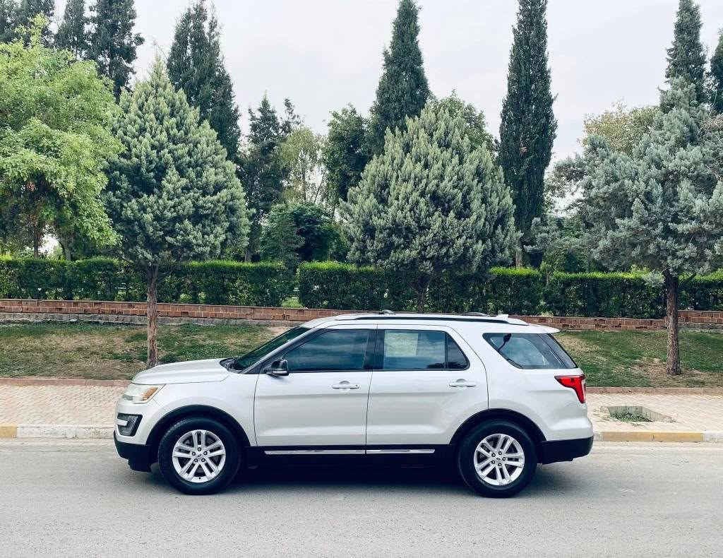 💥 دڕندەی ئەمریکی 💥
‏FORD EXPLORER XLT
​هێز، پتەوی و خۆشگوزەرانی لە یەک ئۆتۆمبێلدا بە دیزاینێکی دەرەکیی تایبەت و ناوەوەیەکی پڕ لە چێژ و شاهانە.
​💠 مواسەفات : XLT
​💠 نرخ : 169 $
​💠 مۆدێل: ٢٠١٦
​💠 تابلۆ: هەولێر (سەنەوی نوێ)
​💠 مەکینە: ٦ سلندر
​💠 قەبارە : (٣٥٠٠) 🐎🐎🐎
​💠 تایبەتمەندییەکان
▪️ بەصمە
▪️ حاسە (چوونەژوورەوەی بێ کلیل) ٤ دەرگا
▪️ هەڵکردن لە دوورەوە(شەغال)
▪️ ناوڕەش
▪️ دوگمەی سەر سوکان
▪️ ڕاداری تەنیشت
▪️ ڕاداری پێشەوە و دواوە
▪️ شاشەی گەورە
▪️ كامێرا ٣٦٠ پلە
▪️ کوشن کارەبا
▪️ کوشن گەرم
▪️ کوشن جلد (چەرم)
▪️ شێوازی لێخووڕینی هەمەجۆر 
▪️ بارگاویكەرەوەی بێ تەل (Wireless)
▪️ ڕووناکی ناوەوە ٧ ڕەنگ
▪️ خەتی سەر جادە
▪️ تەبرید مەرکەزی ٣ ڕیز
▪️ فەرمانی دەنگی
▪️ دژە پێکدادان (مانع تصادم)
▪️ گێڕی وەرزشی ١٠ نمرەیی
▪️ سندوق کارەبا
▪️ لایت LED
▪️ ویلی بیلادی
▪️ دژە خلیسک
▪️ ئەندرۆید ئۆتۆ
▪️ ئۆتۆ هۆڵد
​💠 قەبارەی ڕۆیشتوو (میل): 112 هەزار میل
​💠 زیان: دوو چاملغی پێشەوە و دواوەی لای سایەق بۆیاخ بێ ناوگرتن، ئێرباگ هەمووی بە مەرجی بیلادی
​ژمارەی شانسی: 1FM5K7D82GGA42191
​
ژمارەی ڤایبەر + واتساپ:
***********
***********
‏‏ناونیشان 📍 هەولێر أربيل, العراق
