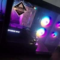 كرت RTX 4070 سوبر • Ryzen 5 7600X • شاشة 1440p 170Hz