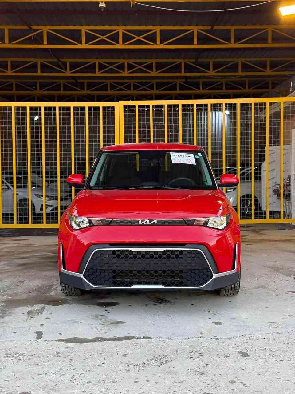 Kia Soul 2024 LX
دخول جديد كلين السياره بدون قطره صبغ والحادث موضح مع السونار مرفق مع الصور 
مكان السياره حله شارع 60 
واتساب ***********
