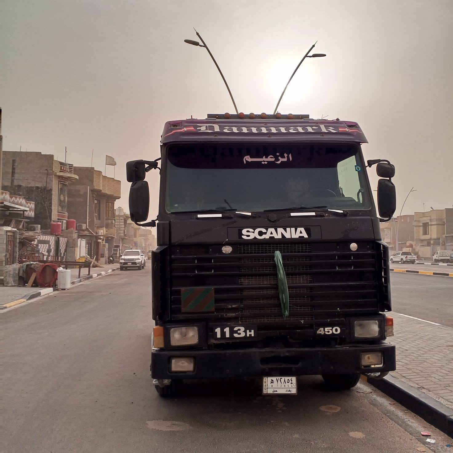 السلام عليكم راس تريلة حوضيه وقود  سكانيه 113 مكينه سته لا تنقيص ولا تبخير رقم ألماني بغداد لل٢٩ السعر ١٢٠ ورقه قفل مكاني بلبصرة  رقم جهاز ***********
