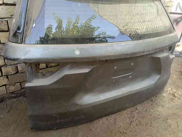 السلام عليكم غراض ترافرس 23
باب جنطة بيها تصليح
ضفيرة جنطة Rs
كفرات داخلية باب الجنطة
ماسحة خلفية+ماطور
فراش الجنطة
للاستفسار  واتساب***********
