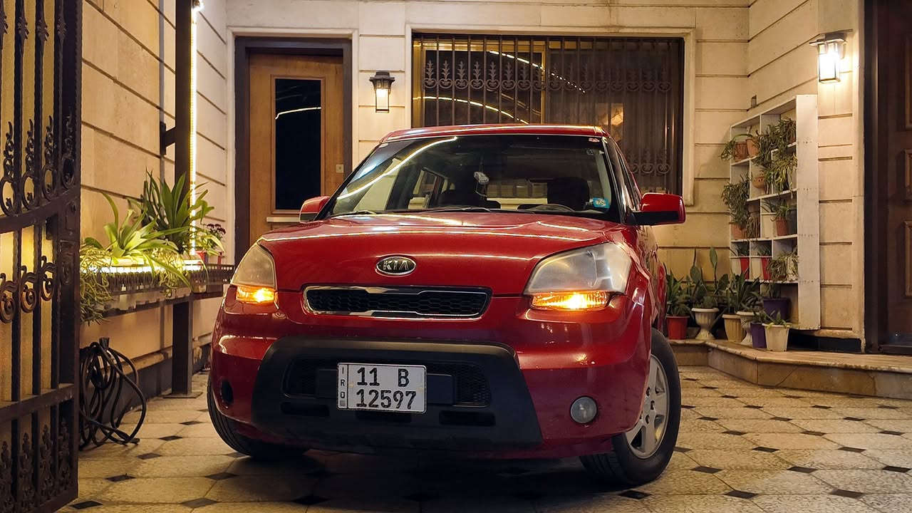 السلام عليكم 
للبيع كيا سول 2010
محرك 2000cc دوش
فول مواصفات 
كير محرك مكفولات 
هزه سنويه مساقطات ورقم جديد 
سنويه بأسمي تحويل او وكاله الي يعجبك 
رقم بغداد 
السياره بيها صبغ قطع ابيعلك حزام 
مكفوله من الدواخل والشاصي واللغد
السياره استعمال( بنيه )
صدرها الامامي جديد
والخلفي 80%
كامله بيها نقوصات بسيطه الكتف مال تبريد يحتاج تبديل لا اكثر وعلى شرط تشوف بعينك من تجي
وتحتاجلها تريشه مال باب 
السعر 85 وبيها مجال للطيبين 
مكانها بغداد السيديه - حي الاعلام 
تواصل :*********** بي واتساب ومتواجد انشاءلله
