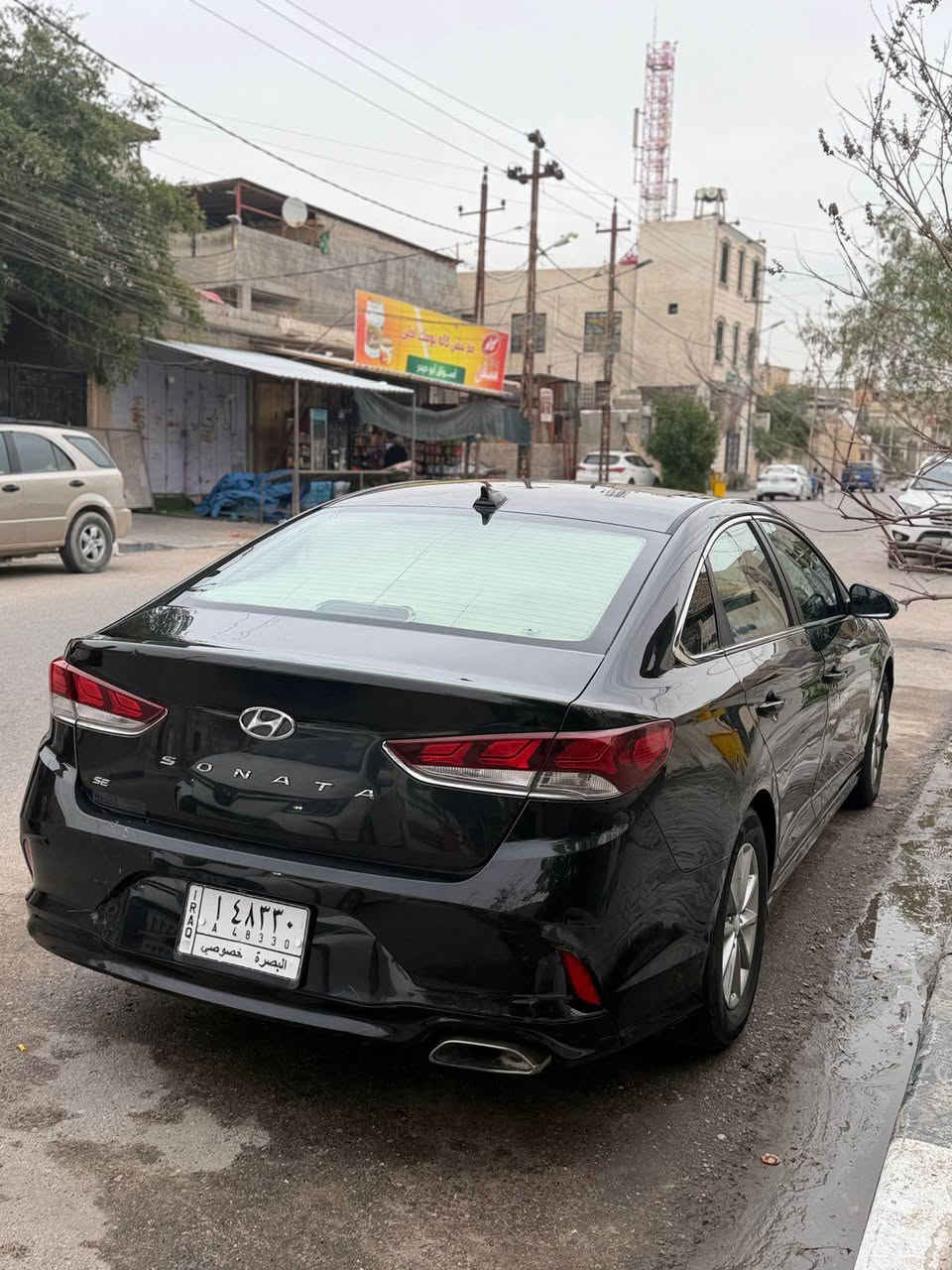 هونداي سوناتا موديل  ٢٠١٨ وارد امريكي محرك ٤ سلندر ٢٤٠٠ نضيف جداً حادث بنيد فقط ومامبدل فول عدا الفتحه مواصفات (كشن تدفئه / كشن كهرباء / رادار / اشاير بلمري / ٣ انضمه قياده / لد امامي ) طخم تأير وحدادة وتبريد جديده
رقم بصرة  شرط التحويل .

مكان السيارة البصرة المعقل
للاستفسار : *********** البصرة, العراق
