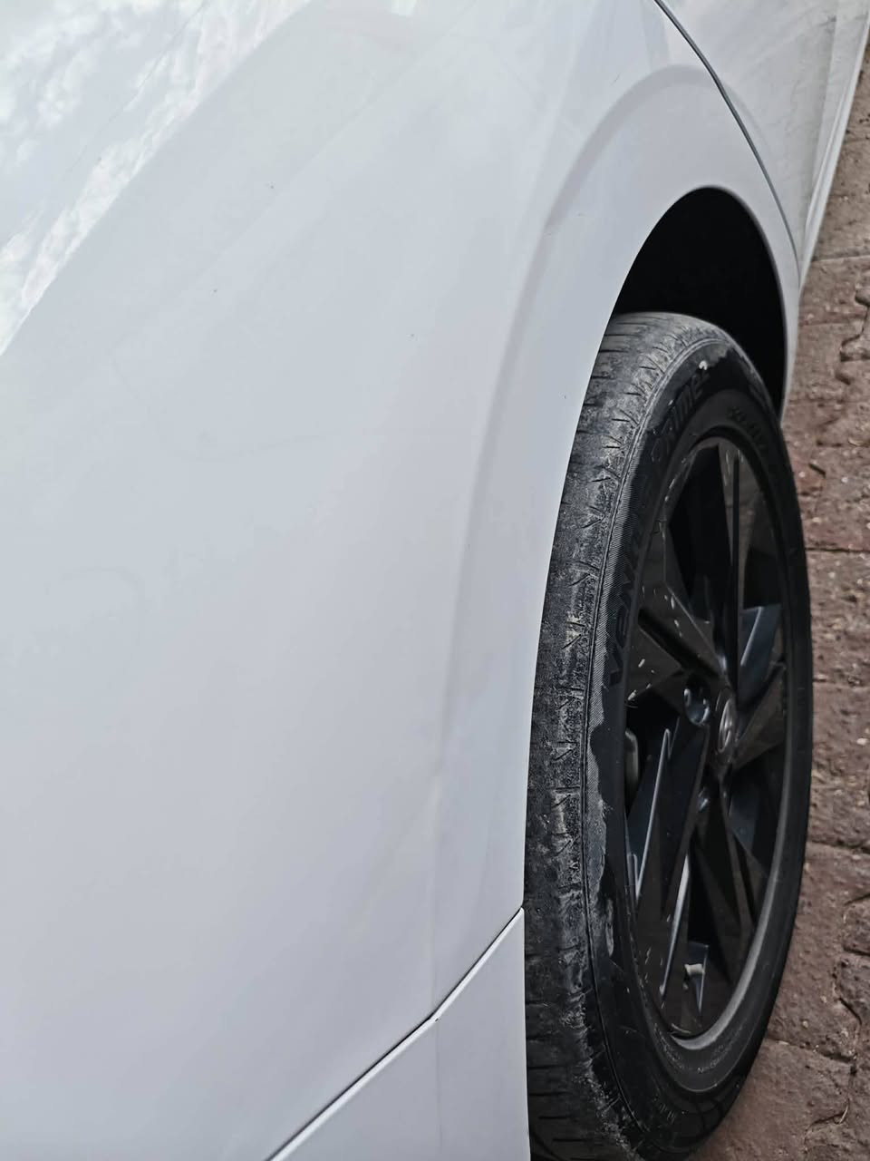 السلام عليكم
هيونداي النترا 2023 للبيع فقط
بانزين
رقم اربيل الجديد تحويل مباشر او وكالة
ماشية 52 الف فقط
مكفولة من الصبغ والتبديل

المواصفات
فتحة سقف
تبريد خلفي
3 انظمة قيادة (سبورت وايكو وعادي)
ويل كب 
شاشة وكاميرا
 تحكم ستيرن

للاستفسار
***********
مكان سيارة النجف الاشرف
