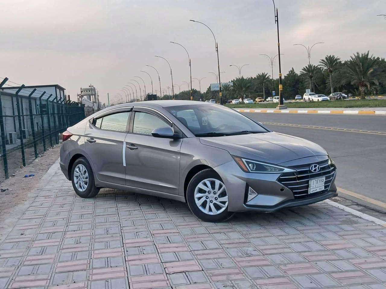 السلام عليكم سياره نوع النترا موديل 2020 مكينه حداديه تخم تاير تبريد مكينه 2000 دوش بيه مكانات صبغ بدون دواخل  فقط اتصال السعر 118 وبيه مجال العلوان كربلاء رقم الهاتف ***********
