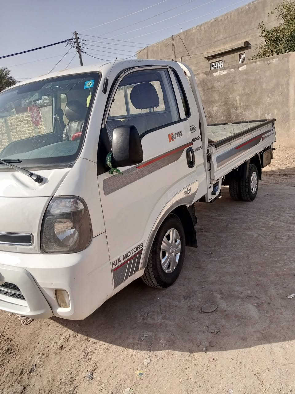 السلا عليكم
كيا حمل 
المكينه 2700مكفوله
الموديل 2015
الرقم قادسيه دولي 
التبريد +التدفئه جاهز 
المكان بابل الحله 
 باقي التفاصيل لاتصال على الارقام التاليه 
***********
***********
