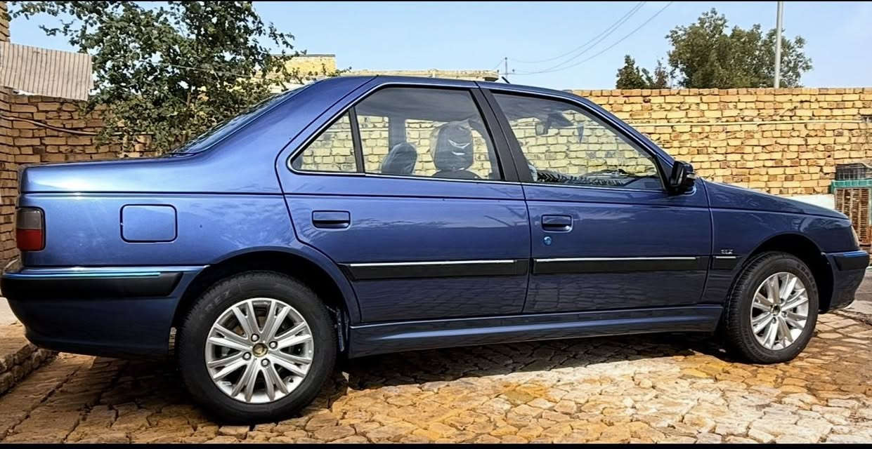 بيجو بارص 2025 (كفالة عامة من الزلغ)
ماشية 412 كيلو فقط يعني زيرو السيارة 
بدون رقم 
مكان السيارة ذي قار 
***********
