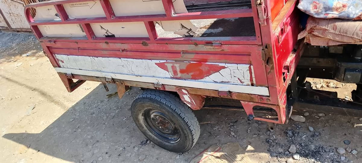 سلام عليكم ستوته اللبيع امتيار محاوله جمره موديل 10اوراق اصولي ركبه مكفوله وا السعر 900وابيها مجال مكاني بغداد قضاء المحموديه رقمي ***********
