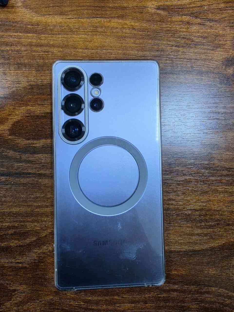Samsung Galaxy S25 Ultra
اللون: رمادي / تيتانيوم
الجهاز نظيف جداً ويعمل بكفاءة ممتازة، استخدام خفيف ومحافظ عليه داخل كفر حماية دائماً.
الكاميرات والشاشة والبطارية كلها بحالة ممتازة بدون أي مشاكل.
يدعم الشحن السريع والتصوير الاحترافي وأداء قوي جداً للألعاب والاستخدام اليومي.
سعر خاص راسل وتدلل سعره مناسب

مواصفات قوية:

* شاشة Dynamic AMOLED بدقة عالية
* كاميرا احترافية بتصوير واضح جداً
* بطارية ممتازة تدوم لفترة طويلة
* أداء سريع جداً بدون تعليق
* يدعم 5G 
مع ضمان سنه 
رقم هاتب بيه واتساب 
***********
