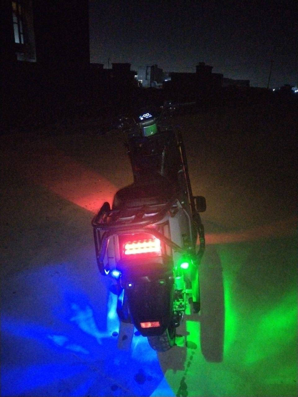 ماطور شحن للبيع ABR الملف 3000 واط 6بطاريات السعر 750000 وبي مجال


**إذا كنت صاحب هذا الإعلان وتريد حذفه لأي سبب، رجاءا أرسل رسالة إلى الدعم الفني**