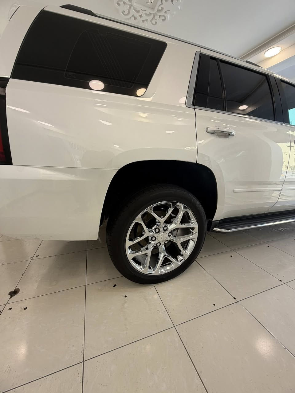 السلام عليكم للبيع تاهو موديل 2020 خليجي شركه المنصور فول موصفات بريمير كفاله ماشيه 50 الف عنوان بصره الكوات  استفسار *********** سياره للعلم مغلفه نانو
