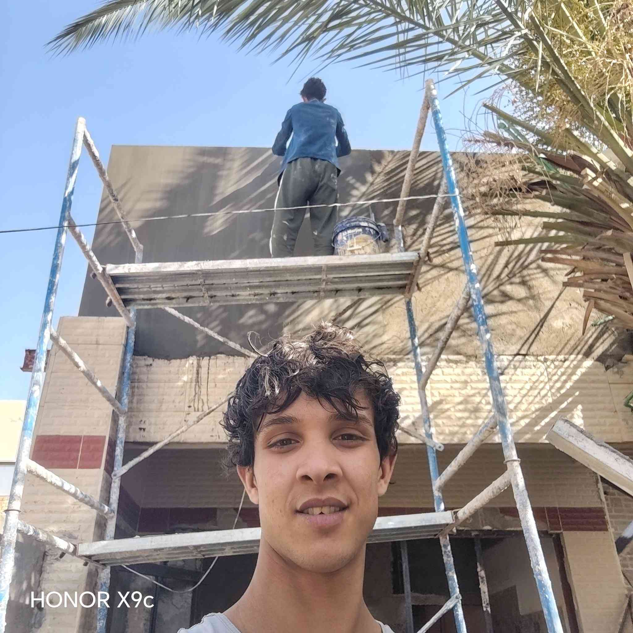 سلام عليكم اسمنت وجص وبورق متر وقباله فق***********
