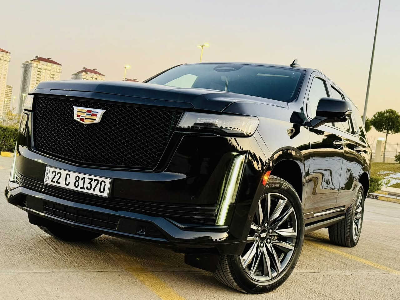 كديلاك سكاليد  2023 ( خـليـجـي )وكالة المنصور
المسافة المقطوعة 78 كم  

كفالة عامة من صبغ وتبديل 

3 قطع مغلف ppf

1-حجم المحرك 8 سلندر 6200. 

2-سقف شامو 36 سماعة اسپريسو ناظور ليلي 

3-سقف بانوراما. 

4-زينون عالي ناصي آصل. 

5-جنطة كهرباء. 

6-بصمة ابواب وتشغيل عن بعد. 

7-خاصيه جعل المحرك 4 سلندر اقتصادي. 

8-كامرات ميحطيه 360 درجه. (٥)كامرات. 

9-اشاير مري.قابله للطيء. 

10-رادر جانبي مانع اجتياز+رادر امامي. 

11-سستم صوت متكامل. 

12-تدفئة+تبريد المقاعد. 

13-جكات جوبلس صعود ونزول. 

14-حساس امامي+خلفي. 

15-ويل مقاس 22 بلاك توب. 

16-دجات صعود جانبي كهرباء شفط.  

18-المقاعد الخلفي شفط كهرباء. 

19-كونترول تبريد خلفي منفصل. 

20-شاشات عرض خلفيه. 

21-فور ويل درايف. ٤*٤. 

22-مقود كهرباء. 

23-الكراسي كهرباء. 

24-خزن ميموري لكرسي السايق. 

25-اوتو ستوب. 

26-هاند بريك بصمه. 

27-تحديد مسار. 

28-داتو شو شاشه ليزري. 

29-تبريد مناخي. 

30-تحكم ستيرن جهتين.  

______________________________________

بيع او مراوس بسيارات شمالية فقط

السعر 798 وبي مجال قليل 

موبايل /***********
