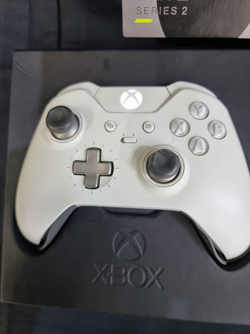 دەسکی ئێکس بۆکس ئیلیت بۆ فرۆشتن
هیچ عەیبی نیە و بە شەرت ئەیفرۆشم
تەنها ئەو لاستیکانەی ژێرەوە لێبۆتەوە
گەیاندن هەیە
نرخ -  ٥٠ هەزار أربيل, العراق


**إذا كنت صاحب هذا الإعلان وتريد حذفه لأي سبب، رجاءا أرسل رسالة إلى الدعم الفني**