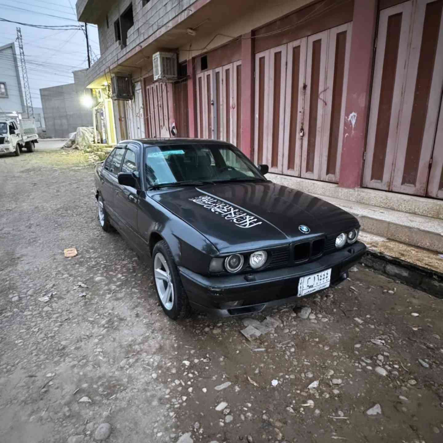 BMW اصل 535 
محرك 20 كبس دجتل 
اوايرمنيا جديده كلو شغال 
منضومة زينون 
ويل 17 انج طخم تاير جديد امامي وخلفي 
طخم حداديه جديد كدام 
كير محرك شرط 
كشنات جلد 
سنوية لي 2029 
شرط التحويل من الشرعي 
سيارة جاهزه من كلشي 
السعر 55 قابل لتفاوض 
او معارض ب BMW 540 او 544 
***********
***********
واتساب او اتصل او راسل الصفحه
