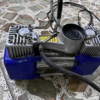 كومبريسور هواء • 12v • بستمين