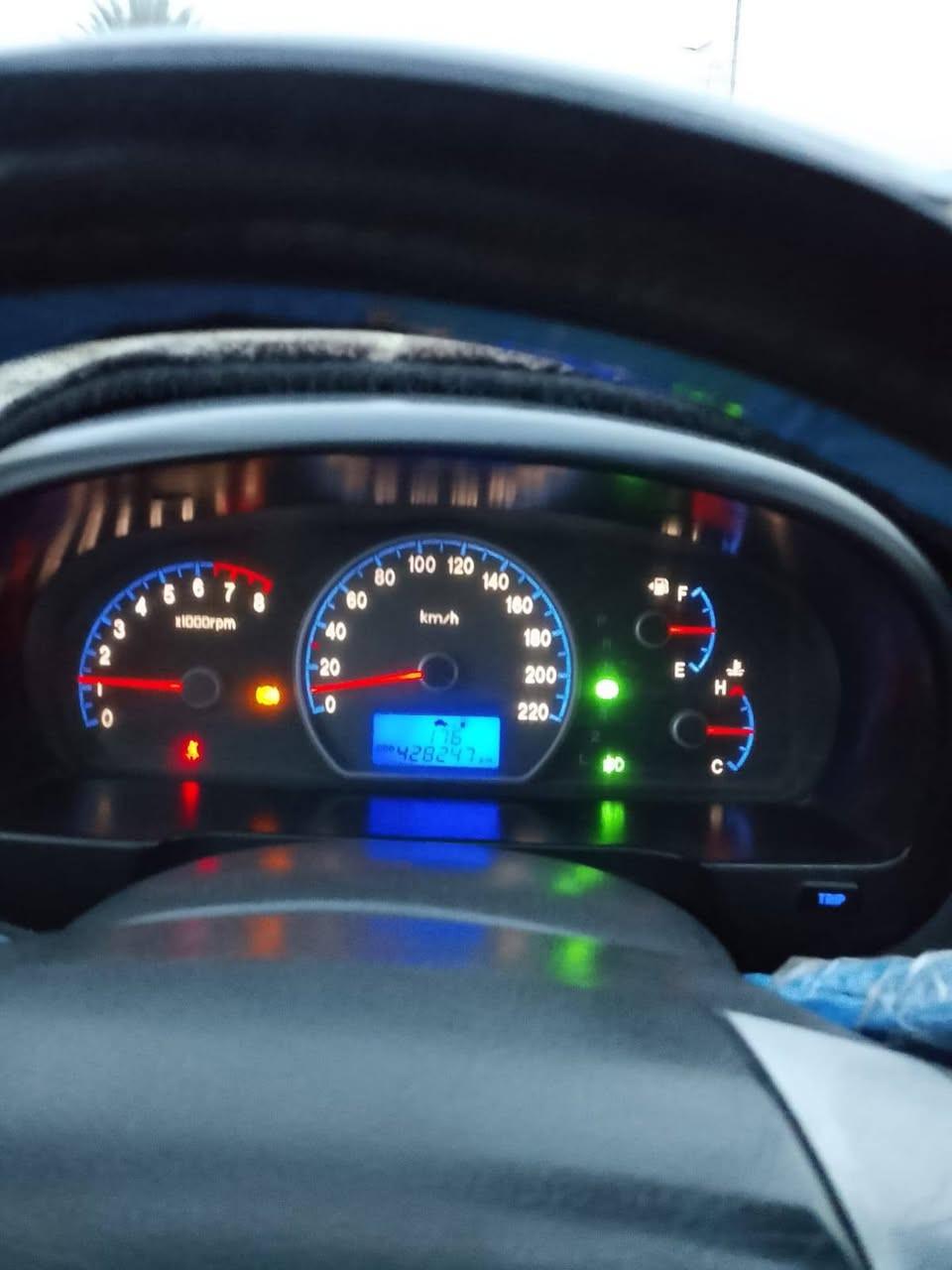 سلام عليكم افانتي 2007 للبيع خليجي سياره محزمه بدون ضربه كير وصدر ومحرك مكفول مكينه 1600 دكشن عالي تبريد تدفئه كله جديد تبريد لمس رقم ***********
