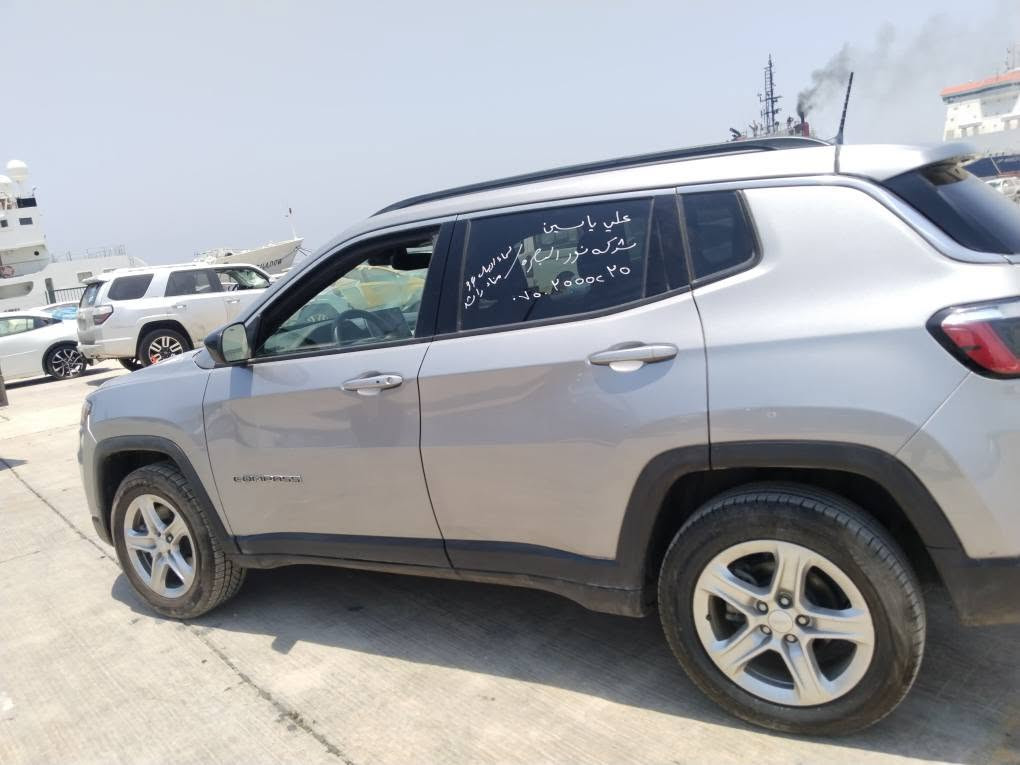 Jeep Compass 2024
لون سلفر 
ماشيه 50 الف ميل
سعر 162 ورقه بدون رقم
حادث سيارة/ ربع بوند فقط صبغ  دواخل مكفوله بدون لغد وبدون شاصي
ايرباك طاك ومرجع سستم شركه 

رقم شاصي   3c4njdbn7rt605622

مواصفات latitude 

بصمه + شغال عن بعد
كشنات جلد 
فور ويل 4×4
تحكمات فول 
تحديد مسار+ قيادة ذاتيه
رادار امامي و جوانب
شاشه ايباد كبير
بريك بصمه 
3 انظمه للقيادة SAND MUD / SNOW /  AUTO
راديترات و ردار و حجر بيئه بلادي شركه 
رقم كاتي تترقم محافظات الاقليم/ اربيل/دهوك/ سليمانيه حلبجه 
مده الترقيم 90 يوم من تاريخ الشراء 
تكلفه الرقم 2360000 دينار كامل مع فحص و هزه مع تبديل جام خلفي اسود
بيع فقط بدون مراوس 
سيارة في اربيل شركه نور البصرة موجوده 
***********
*********** أربيل, العراق
