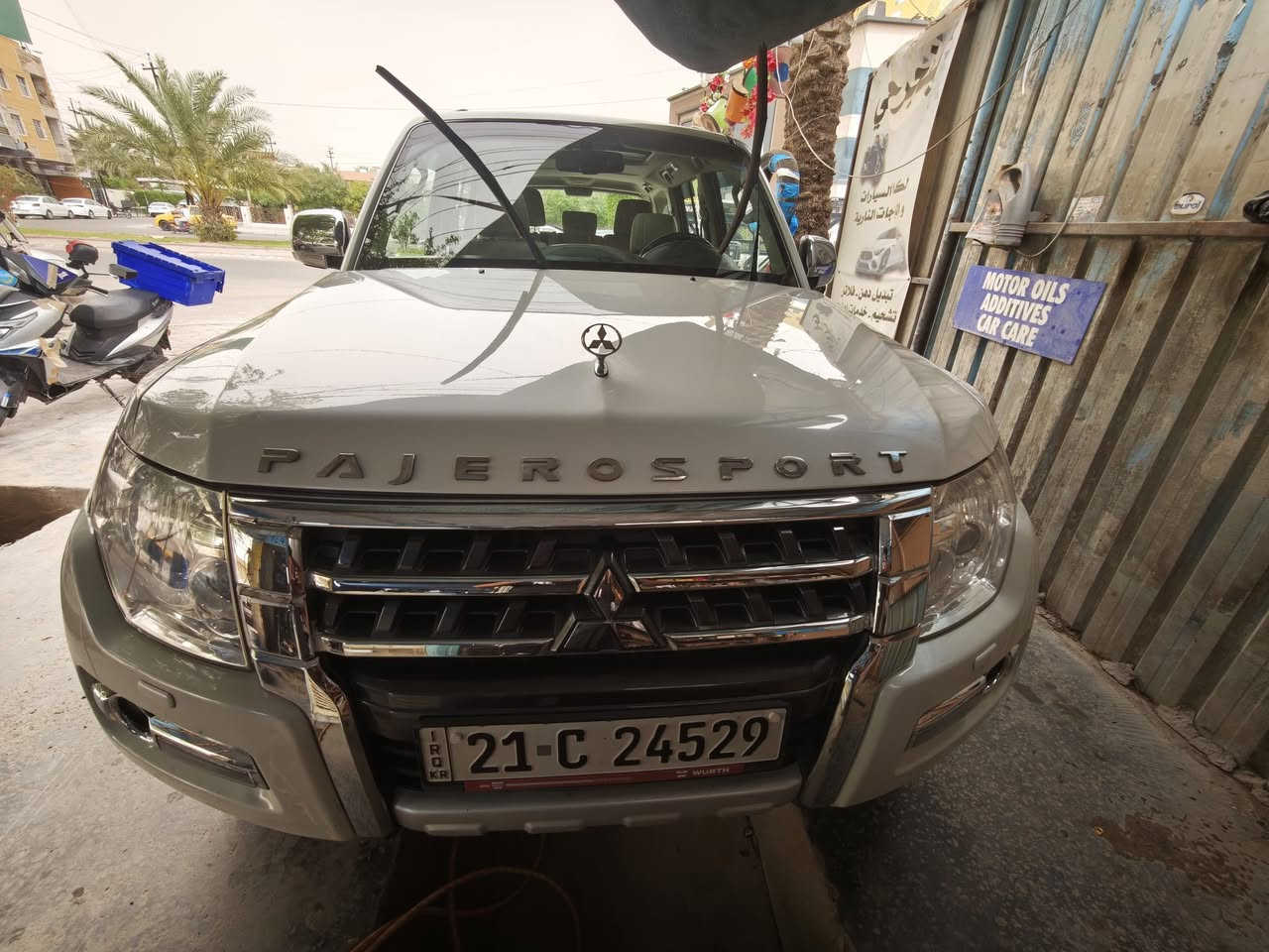 باجيرو 2016 فول مواصفات سياره مكفوله لاضربه لاصبغ لابارد  سعر 20000$  وبي مجال مكاني بغداد. *********** بيع فقط
