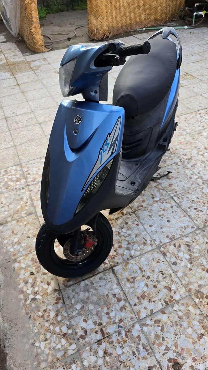 السلام عليكم شباب دراجه كامله مكمله نكره سلف اشاير لايت هورن كلشي شغال مكاني بصره قرب مستشفئ الثقلين اربع شوارع رقمي *********** سعره ٧٠٠ وبيه مجال
