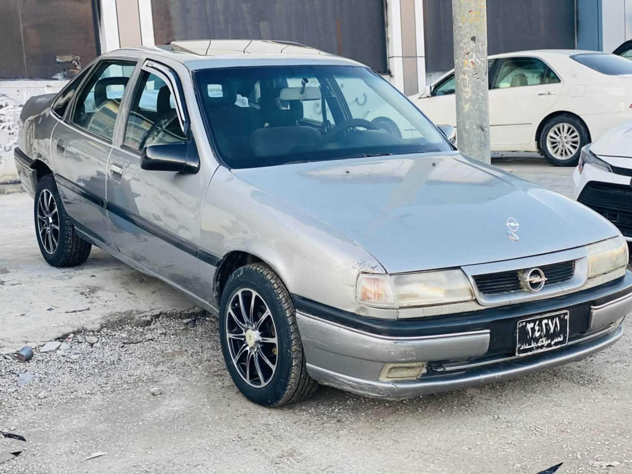 سلاوی خوای گەورەتان لێبێت ئۆپڵ مۆدیل 1994 ئارم پلاستیک هەولێر بەشەرتی ئەوەلیات سەنەویشی لەگەڵە مەکینە 18 ی بیلاد سلایدە ABS گێرومەکینەی بەشەرت بێ دەعمو بێ لێدرانە غایسیشی نیە توندوتۆڵی بەشەرت کارەبای بەشەرت 
*********** رانية, السليمانية
