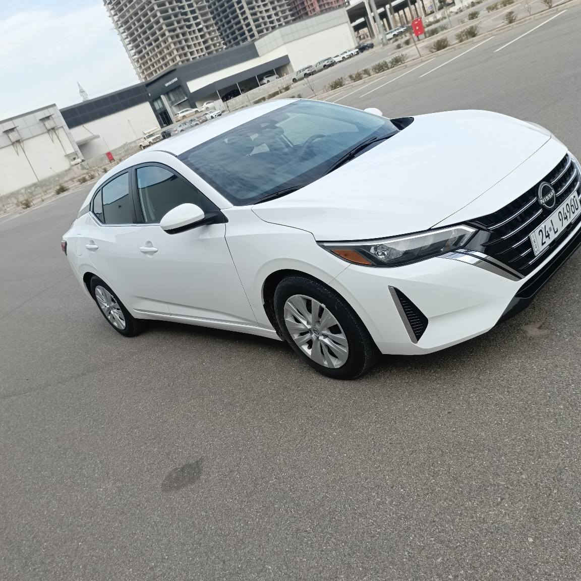 نيسان سنترا موديل 2024
بدون صبغ بدون تعديل بدون حادث
ماشية 27 كيلو متر وليس ميل 
رقم وسنوية جديدة يعني ترقيم جديد 
مواصفات S بجم وخلفي حساسات 
نظام اطفئ ترافيك يعني AUTO OFF
سعرها 155 مكانها دهوك فقط بيع 
*********** دهوك, العراق
