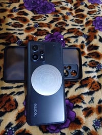 ريلمي 9 4G • نضافه 100% • كامل الملحقات