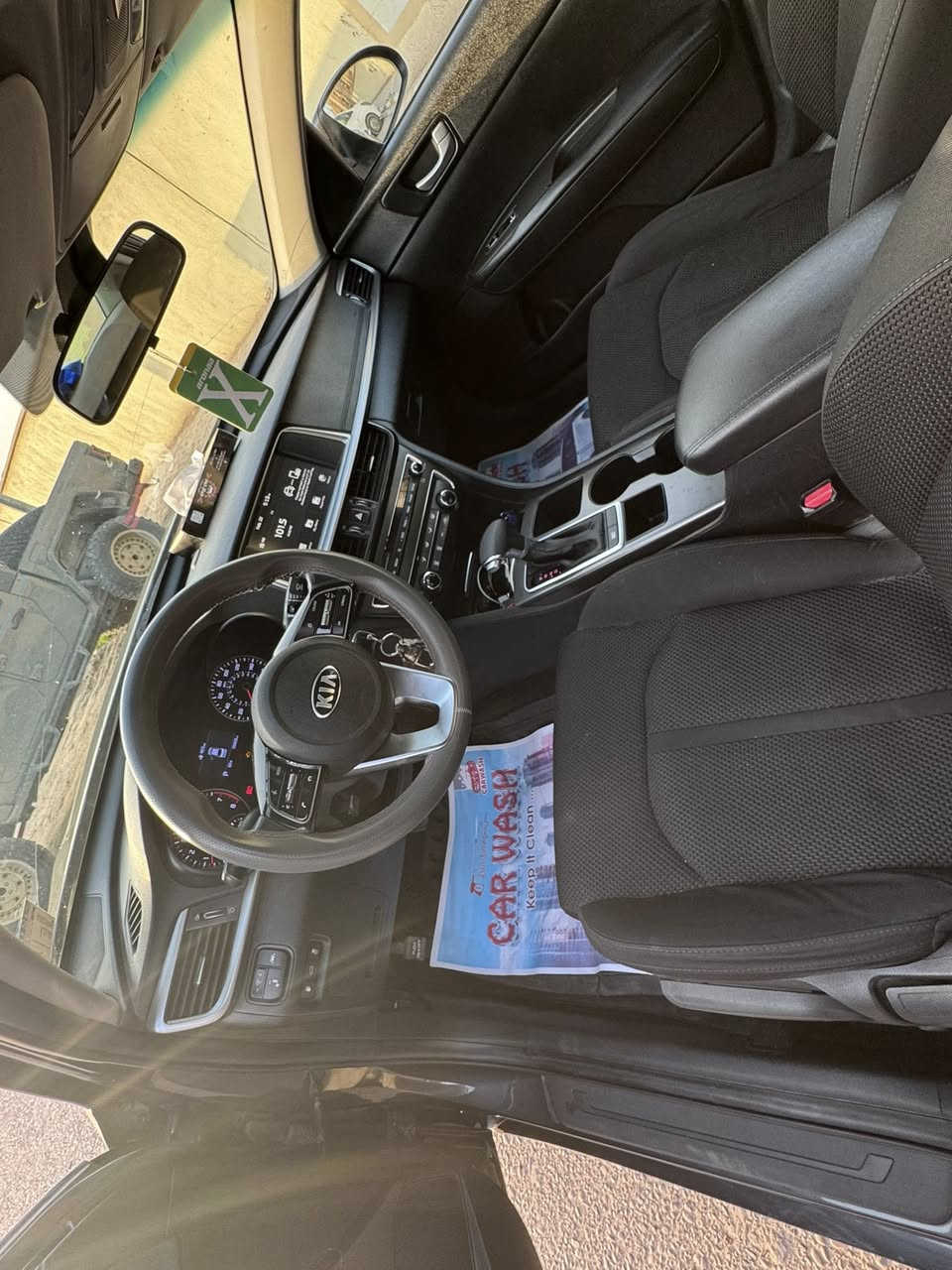 للبيع … للبيع 
كيا اوبتما 2019 رصاصي وارد امريكي
بدون قطرة صبغ / بدون تبديل / بدون دواخل / ايرباكات كلها سليمة 
دعامية امامية فقط و راجعه نفسها 
السونار مرفق مع الصور / الحادث مرفق مع الصور 
رادارات جانبية
كامرة خلفية 
حساسات و رادار خلفي 
زوج تاير امامي جديد 
ماشيه ٧٨٠٠٠mil
السيارة جداً نضيفة مثل ما موضح بالصور و جداً معتني بيها / رقم اربيل 
سنوية بأسمي / تحويل مباشر 
السعر 152 ورقة 
مكاني مقابيل بانزين خانة الغزالية
للتواصل ***********
