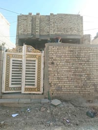 بيت للبيع • الضباط الثانية • مساحه ١٠٠