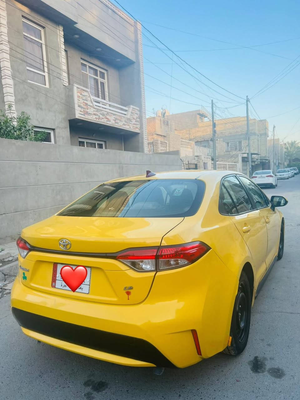 السلام عليكم
كورلا LE2022

ماشيه 61الف

السعر 16الف وبيها مجال 

 مواصفات  المعروفه مكينه 1.8 المرغوب وارد أمريكي بانزين  وعليها منضومة غاز حادثها  خفيف كردحه بل باب عكس السايق وباب خلفيه ونفسهن مصلحه ودعاميات نفسهن راجعه   صورة الحادث مرفقه بل منشور  بدون  دواخل باسمي رقم بغداد سايد بريك بصمه فول تحكمات ستيرن شاشه كبيره  ولي حب يخابر وبخدمته

الرقم ***********
