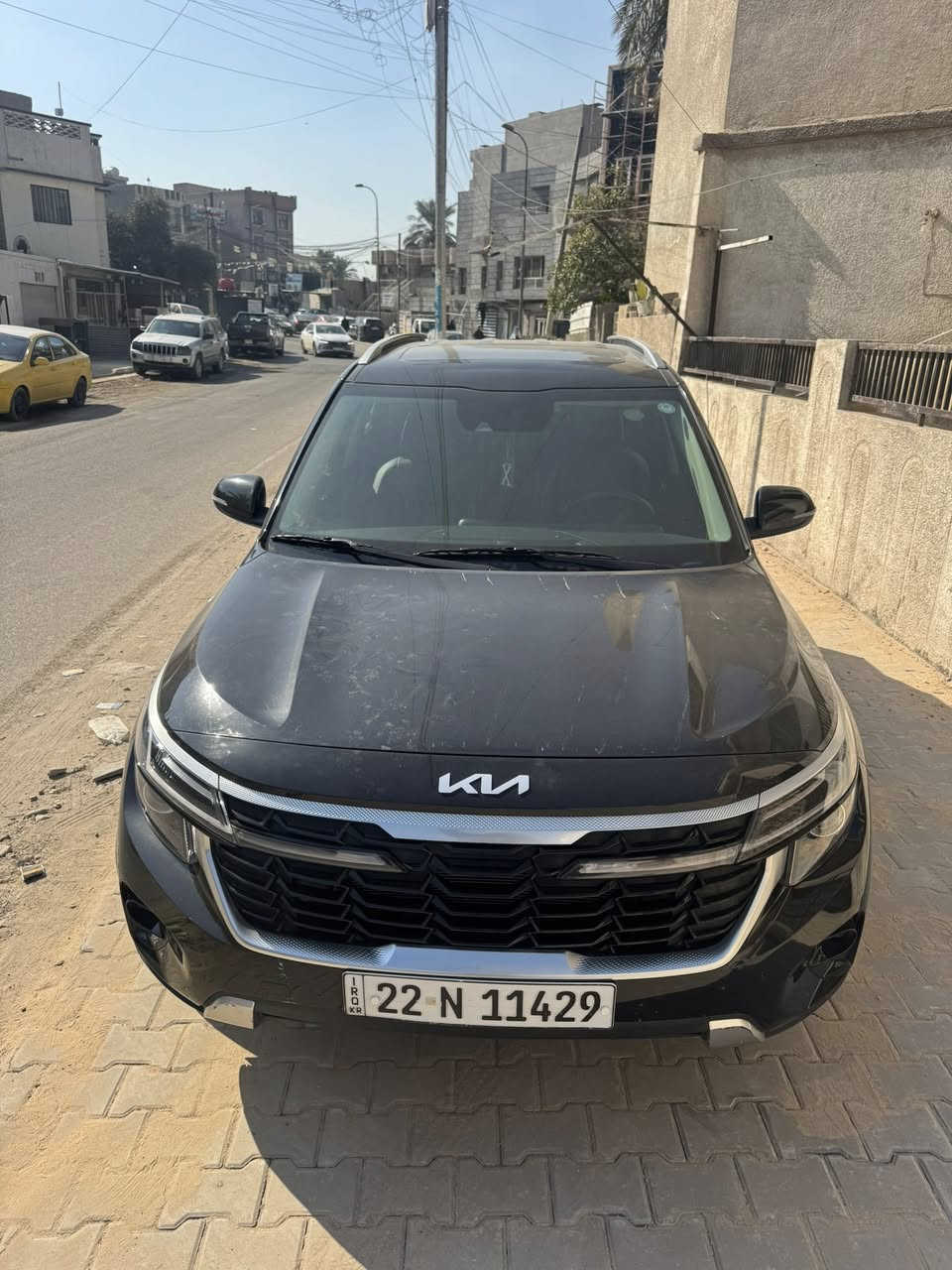 ماشيه ١١ فول موصفات
2024
فتحه رادرات
كشنات كهرباء 
توقف ذاتي 
جلد هيترات كشنات تدفئه
اعلى شي مواصفات 
حادثهة بسيط باب خلفيه وشويه من جاملغ
بدون ايرباك كلشي مابيهة نقص 
مكانهة الاعظميه 
السعر ١٧٢ وبيهة مجال 
الرقم ***********
