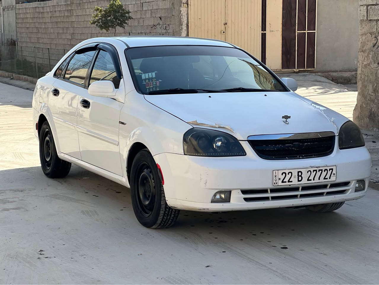 اوبترا موديل 2011 
سنويه جديد 
گير عادي 
سياره بس صندوق صبغ فقط
مكان سياره كركوك
بيه دفتر بنزين
***********
لايت عدسه زينون 
تايراته جديده
شراي يخابر 
سعر 72 $$ وه مجال كركوك, العراق
