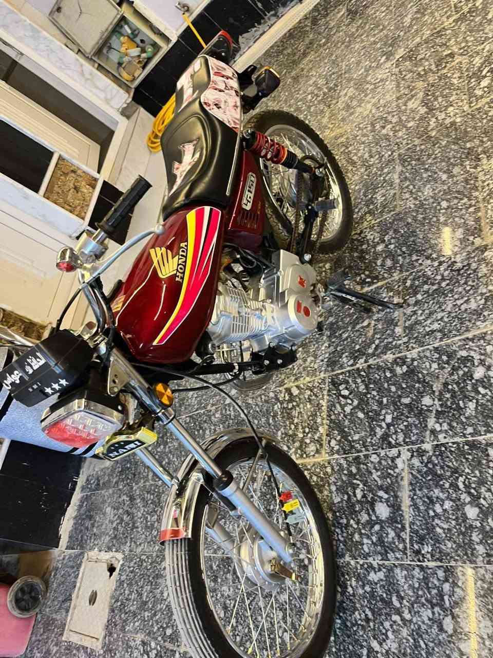 السلام عليكم دراجه نامه شلامجه للبيع الدراجه مديل 26 مستعجل عله بيعته سعر خاص


**إذا كنت صاحب هذا الإعلان وتريد حذفه لأي سبب، رجاءا أرسل رسالة إلى الدعم الفني**