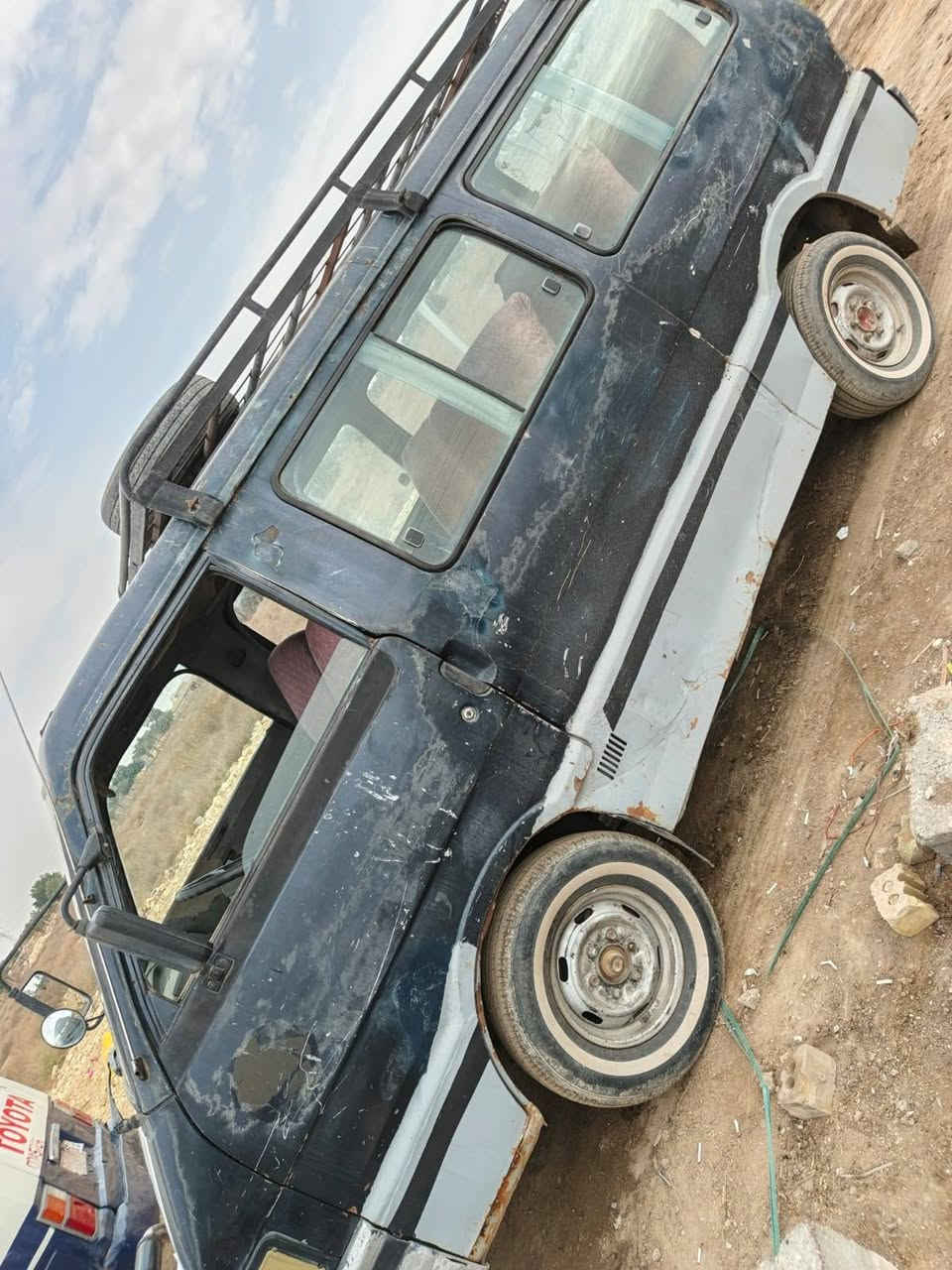 السلام عليكم كيه بسته لبيع كير ومكينه خير من الله بس بم يخربط كشر شوفت عينك علمن سياره بدون راعي كوم حديد عادي مراوس او بيع سعر 20 ورقه للاستفسار *********** العنوان بغداد
