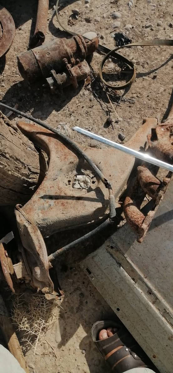 السلام عليكم اخوان عندي غراض مرسيدس جامبو الي يفدنه يقيم باليرضي الله... طبله خلفيه اسطاب اكسل امامي جك مال صندوك عدد 5طبله امامي عدد 2دكشن حار محرك البلادي... دكشن حار محرك بطه مع المشترك وعندي باب خلفي جهه الساىق مامصوره واربع جامات ابواب


**إذا كنت صاحب هذا الإعلان وتريد حذفه لأي سبب، رجاءا أرسل رسالة إلى الدعم الفني**