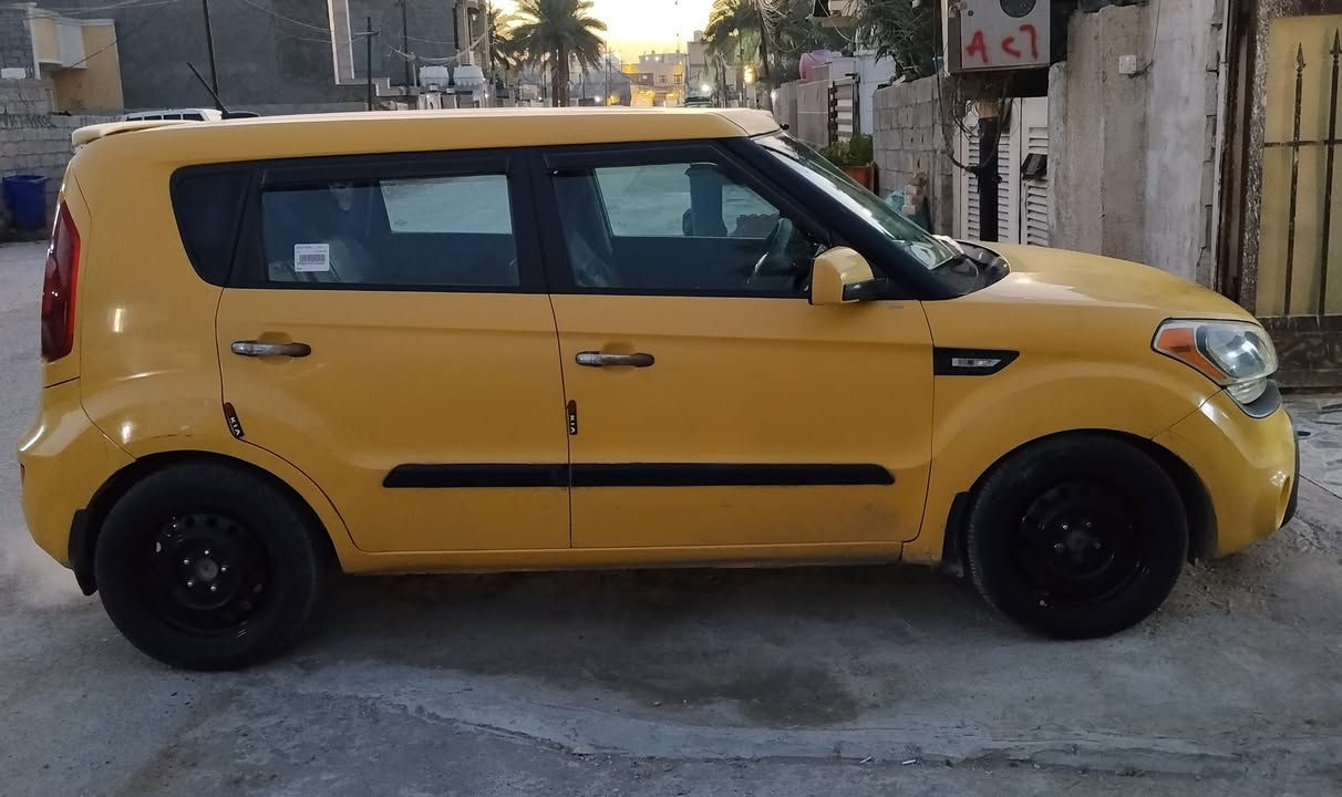 صول وارد امريكا ٢٠١٣ حادث الجاملغ الخلفي عكس السائق
مكينة وكير كفالة
تبريد ممتاز
صدر جديد
تخم تاير جديد
سيرفس مكينة كامل
شاشة ايباد
كاميرا خلفية دوارة
تريها ممتاز والسيارة ما بيها نقص وسعرها (٩٨) ورقة وبيها مجال وللاستفسار الاتصال على الرقم *********** ومكان السيارة بغداد / الدورة
