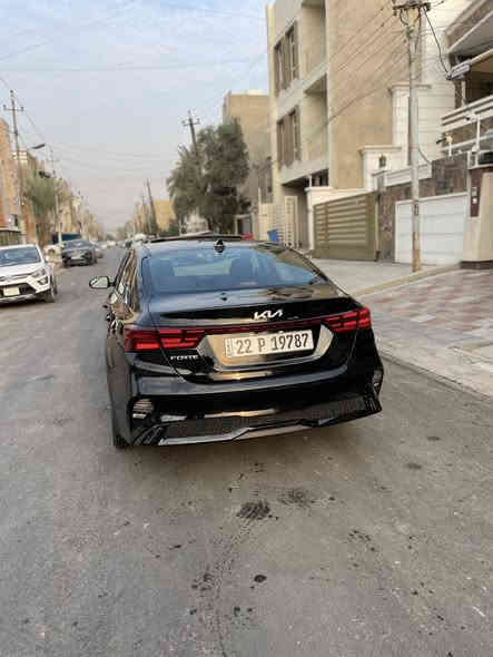 سلام عليكم 

Kia Forte 2024 – فئة EX
فورتي للبيع 
ماشي 8000 ميل 
فول عدا البصمه 
بيهة قطعتين 
وارد كندي 
بدون دواخل 
مكاني بغداد 
.
***********
