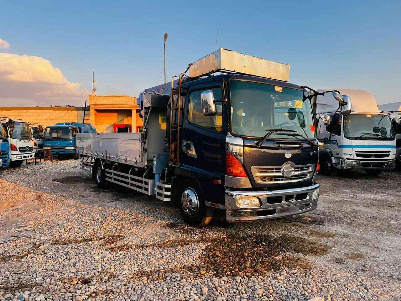 اللهم صل ع محمد وآل محمد 👍🇮🇶🇮🇶
 هينو شيطان كرين كاركو 3 سلايتات      
 مكينه ٦ سلندر دخول جديد
 معرض النصر / قضاء النصر / ذي قار 
 ***********
 ***********
