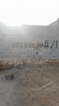 هيكل للبيع المساحة 200 الوصط شارع 15 الاستفسار ***********
